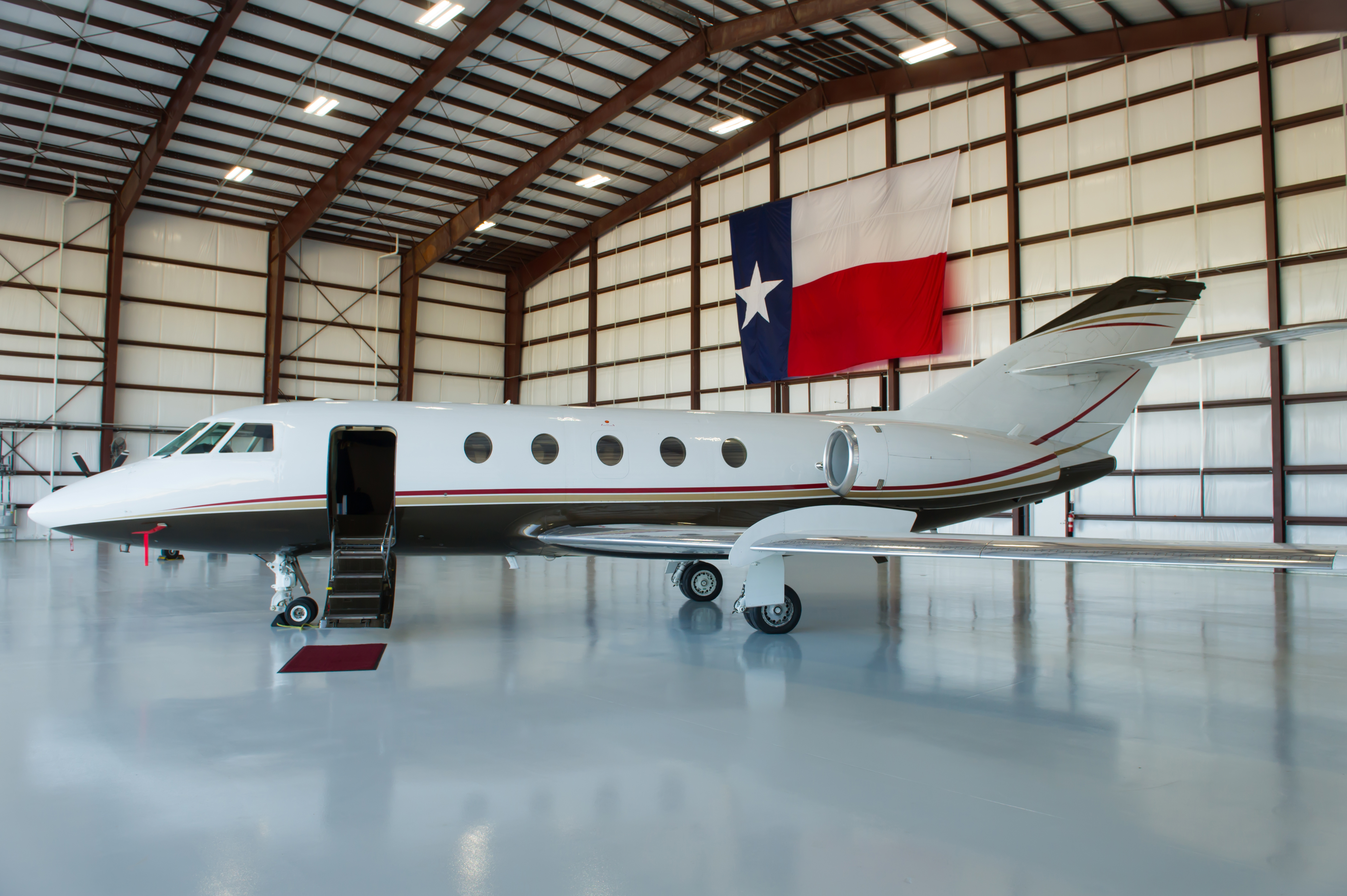 Texas Gulf Coast Regional Airport Hangar – iAD Architects